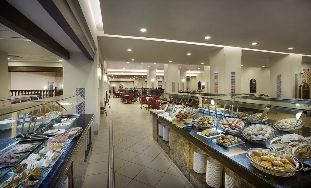 מכה Anjum Makkah Hotel מראה חיצוני תמונה The hotel's buffet