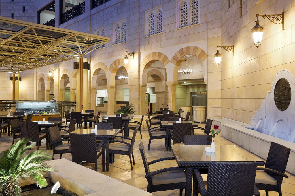 מכה Anjum Makkah Hotel מראה חיצוני תמונה The hotel's restaurant